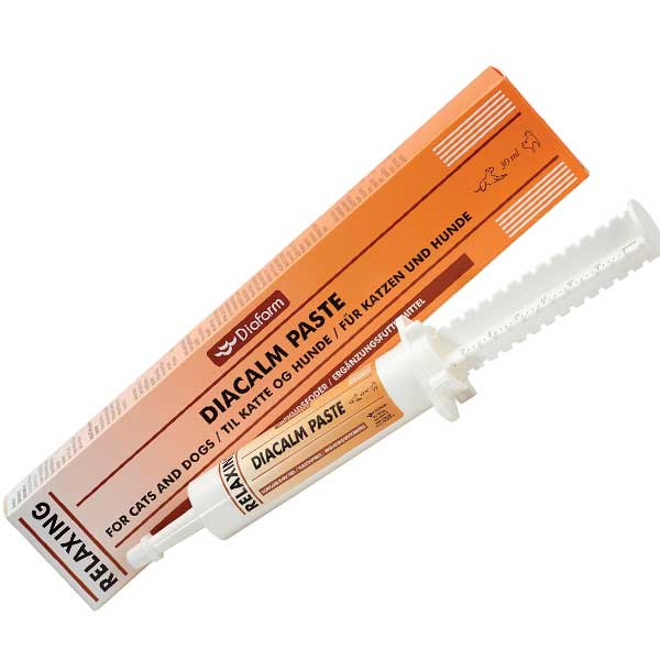Diafarm DiaCalm nomierinoša pasta pret stresu suņiem un kaķiem 30 ml