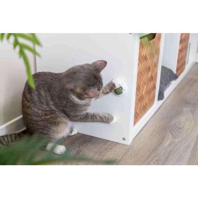 TRIXIE CATNIP rotaļlieta kaķiem Kaķumētras bumbiņa ar turētāju ø 5 cm